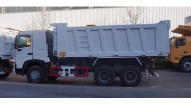 Sinotruk Howo Dump Truck A7 371 will sent to Ghana
