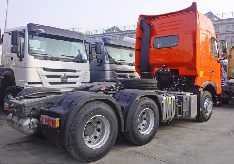 Sinotruk Howo T7H Tractor Truck for Sale in Ghana