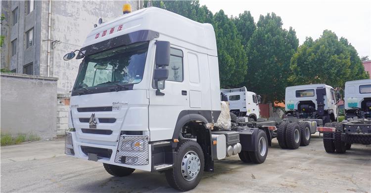 Howo 336 Tractor Truck 4x2 for Sale In Ghana