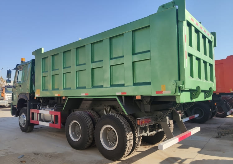 Sinotruk Howo Tipper Truck 371 6x4 for Sale in Ghana