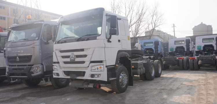Sinotruk Howo Tractor Head 371 6×4 for Sale in Ghana Tema