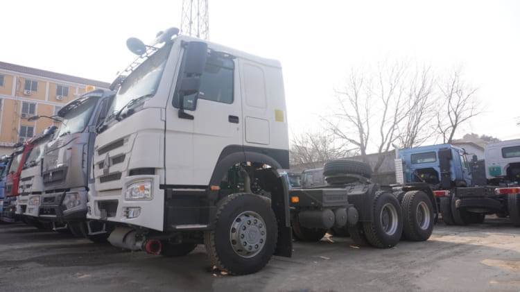 Sinotruk Howo Tractor Head 371 6×4 for Sale in Ghana Tema