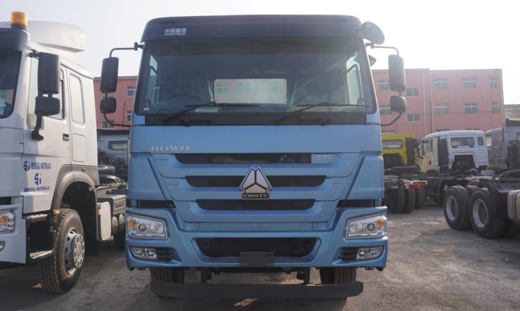 Sinotruk Howo Truck Tractor 371 6×4 for Sale in Ghana
