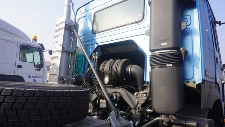 Sinotruk Howo Truck Tractor 371 6×4 for Sale in Ghana