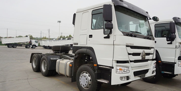 Sinotruk Howo Truck Tractor 420hp for Sale in Ghana