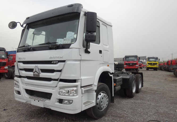 Sinotruk Howo Truck Tractor 420hp for Sale in Ghana