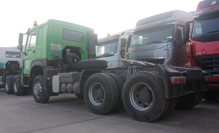 Sinotruk Howo Tractor Head 371 6x4 Truck for Sale in Ghana