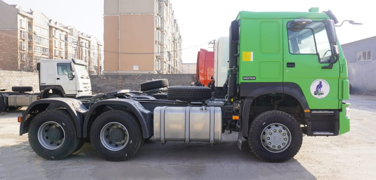 Sinotruk 6×4 371 Howo Tractor Head for Sale in Ghana TEMA