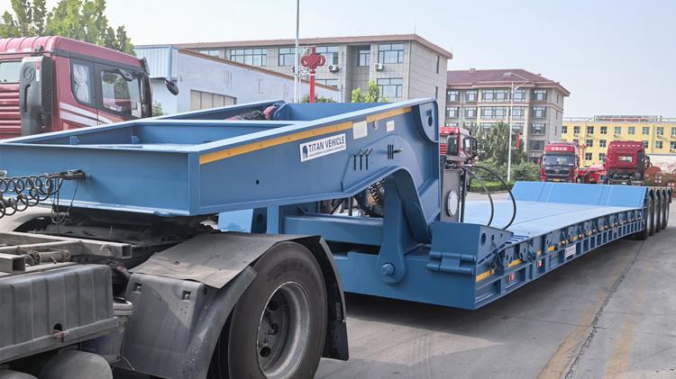 3 Axle and 4 Axle Gooseneck Lowboy Trailer for Sale in Ghana