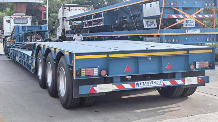3 Axle and 4 Axle Gooseneck Lowboy Trailer for Sale in Ghana