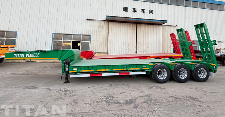 3 Axle Low Bed Truck Price for Sale in Ghana