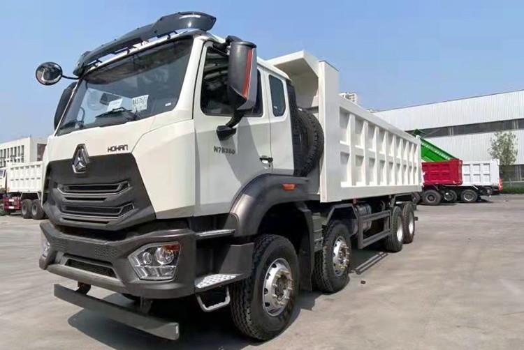 Sinotruck Howo N7 8x4 30 Ton Dump Truck for Sale in Kumasi