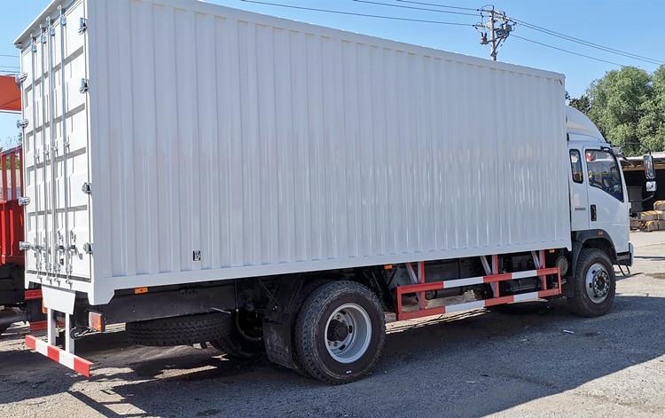 Howo 4x2 15T Light Cargo Van Box Truck for Sale Near Me in Ghana
