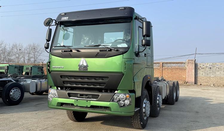 8x4 12 Wheeler Cargo Truck Chassis for Sale - Sinotruk Howo 380