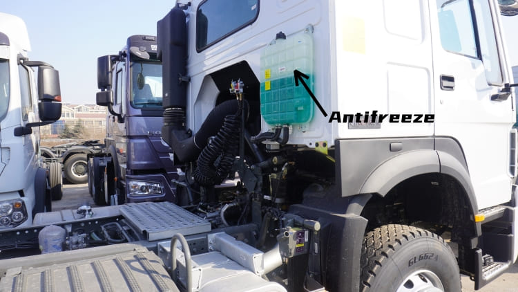 Sinotruk Ghana Head Truck Tractor | Sinotruk Howo Price | Howo 6x4 Tractor 400 Truck and Tractor