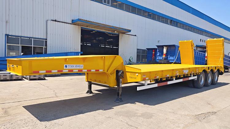 3 Axle 40FT Low Bed Semi Trailer for Sale in Ghana