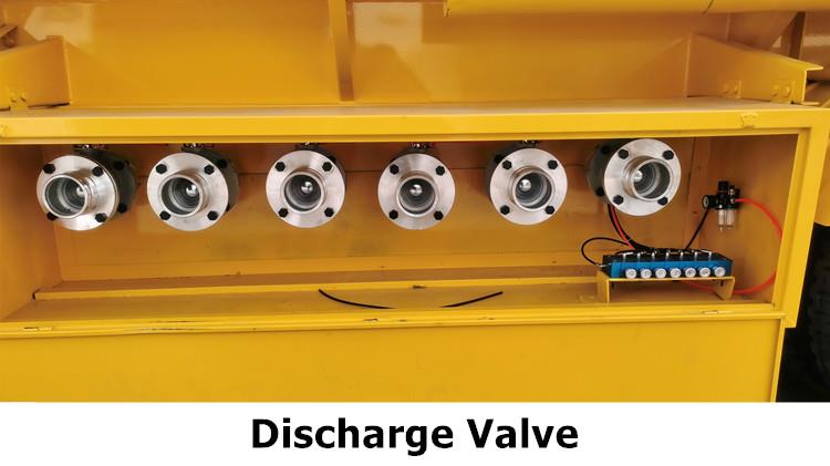 4 Axle Diesel Fuel Tanker Trailer for Sale in Ghana