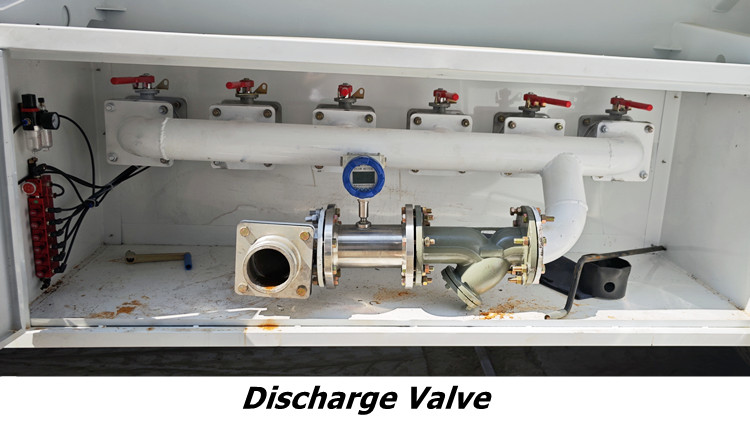 45000 Liters Fuel Tanker Semi Trailer for Sale in Ghana