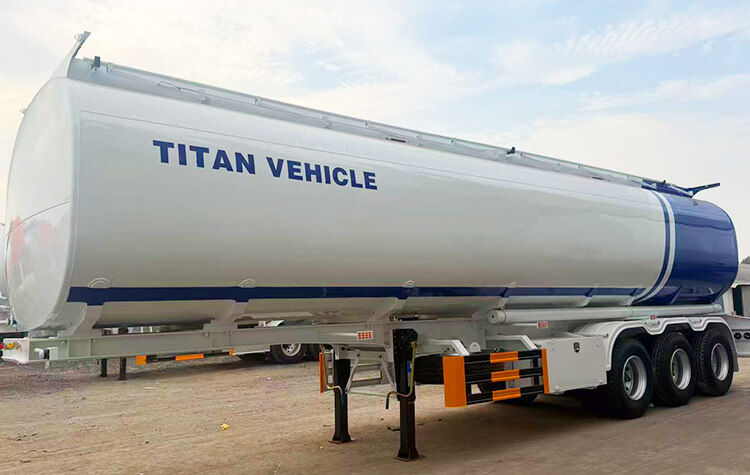 3 Axle Oil Tanker Trailer for Sale in Ghana
