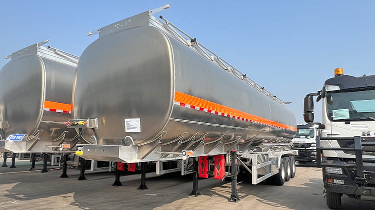 42000 Litre Aluminum Tanker Trailer for Sale in Ghana