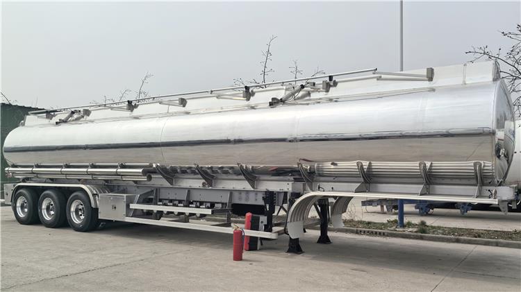 45000 Liters Aluminum Tanker Trailer for Sale In Ghana
