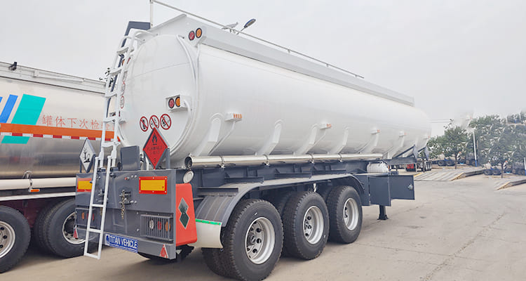 TITAN 3 Axle 45000L Crude Oil Tanker Trailer for Sale in Ghana