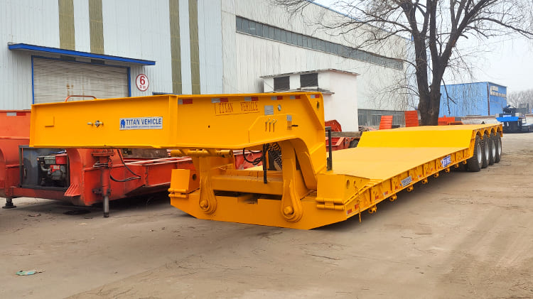 4 Axle 100 Ton Gooseneck Lowboy Trailer for Sale in Ghana