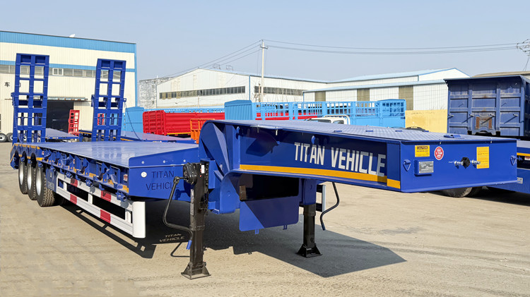 60 Ton 3 Axle Lowbed Trailer for Sale in Ghana